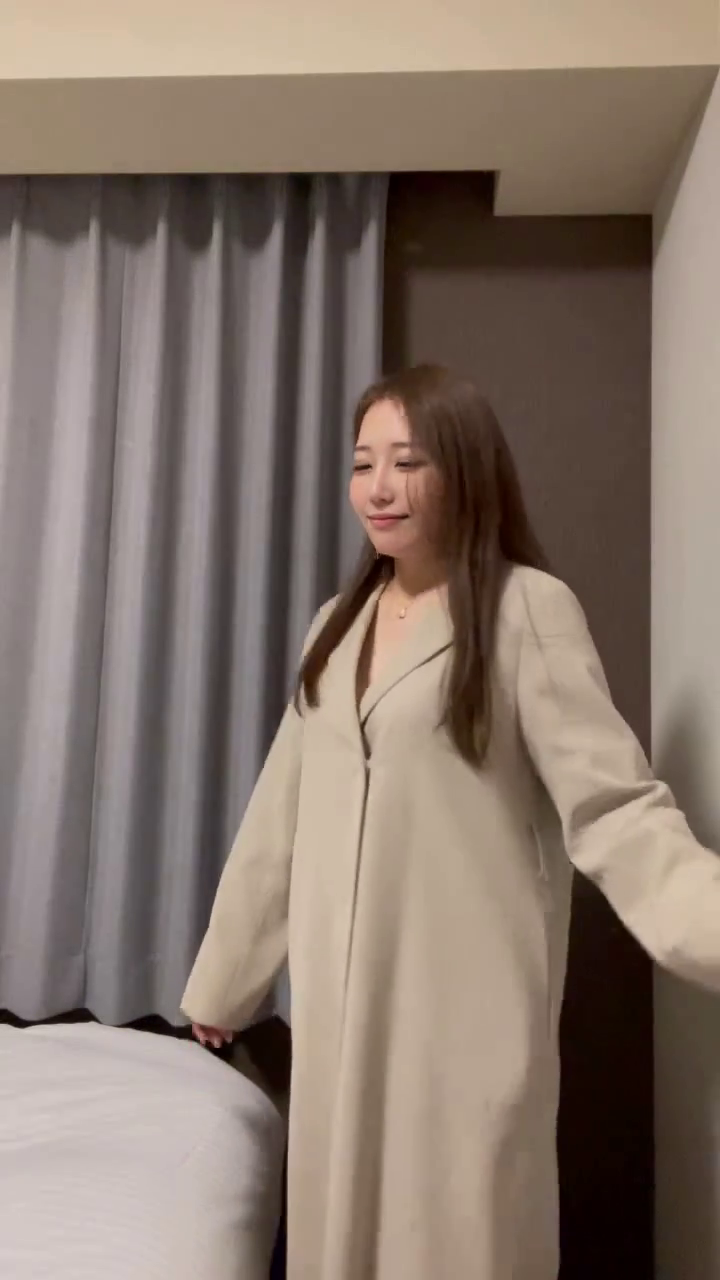 @Naomi Sexy Wife Naomi Sexy Wifeさんの投稿 | Experience Naomi’s charm in this exclusive and intimate video. | J.fans