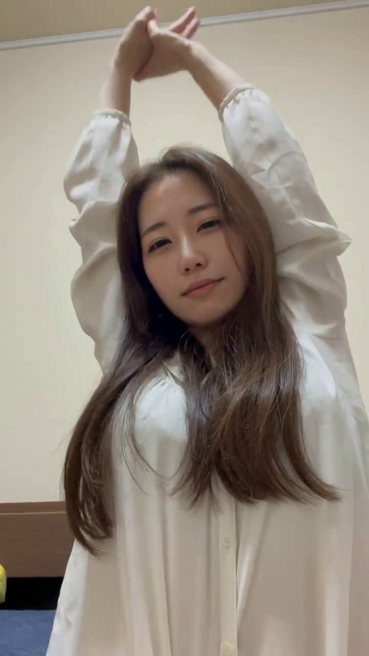 @Naomi Sexy Wife Naomi Sexy Wifeさんの投稿 | A special video from Naomi, made to bring you closer than ever. | J.fans