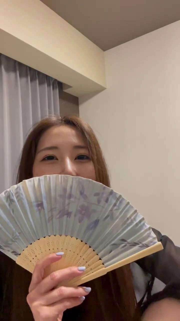 @Naomi Sexy Wife Naomi Sexy Wifeさんの投稿 | Experience Naomi’s charm in this exclusive and intimate video. | J.fans