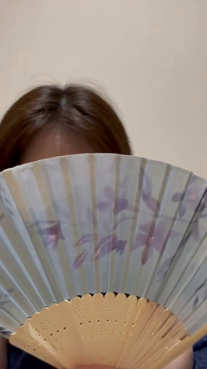 @Naomi Sexy Wife Naomi Sexy Wifeさんの投稿 | Experience Naomi’s charm in this exclusive and intimate video. | J.fans