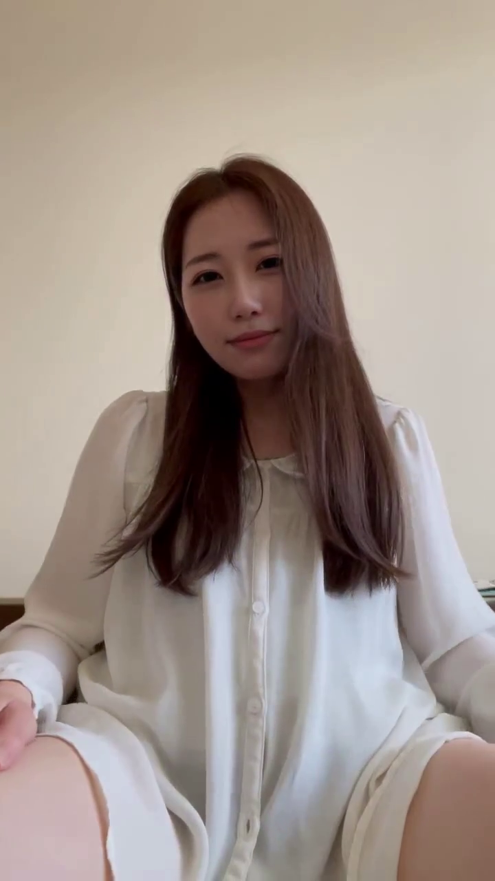 @Naomi Sexy Wife Naomi Sexy Wifeさんの投稿 | Welcome to my free page. Step into my world and enjoy a more intimate side of me. | J.fans